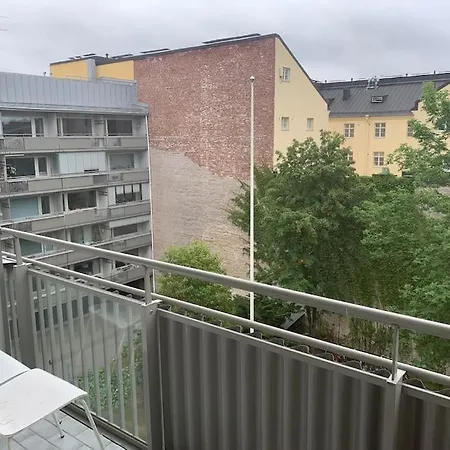 Compact Studio In Ullanlinna Helsinki
